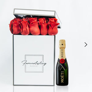 "Love Story" Box (Red) - red roses, roses that last 1 yr, roses that last a yr, roses that last one yr, roses that last a year, roses that last 1 year, roses that last one year, red roses, pink roses, white roses, luxury roses, luxury gift, luxury rose box, eternity roses, forever lasting roses